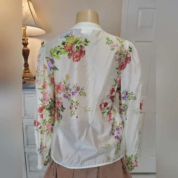 Bailey / 44 Floral Button-Up Blouse - Picture 3 of 6